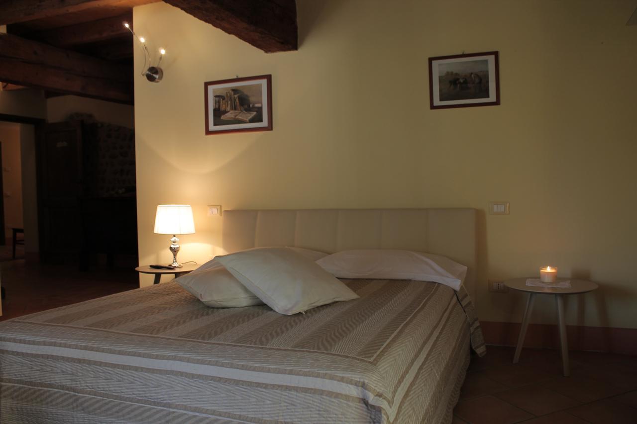 Agriturismo Villa Dei Mulini Вольта-Мантована Экстерьер фото