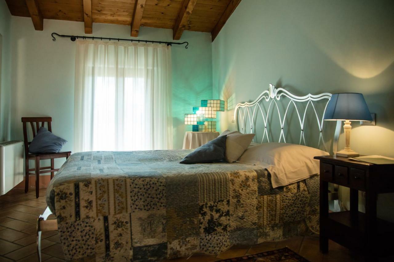 Agriturismo Villa Dei Mulini Вольта-Мантована Экстерьер фото